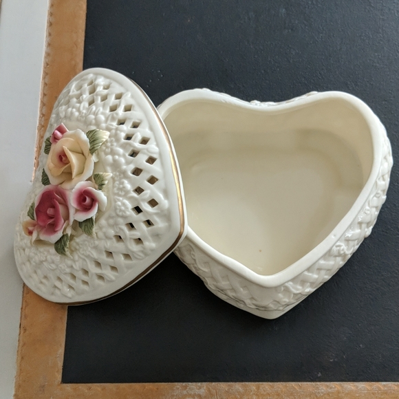 Ceramic trinket box - Picture 3 of 4